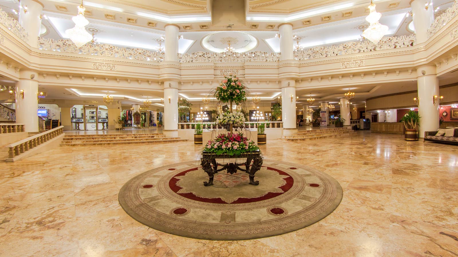 Photo of هتل بین المللی قصر طلایی مشهد