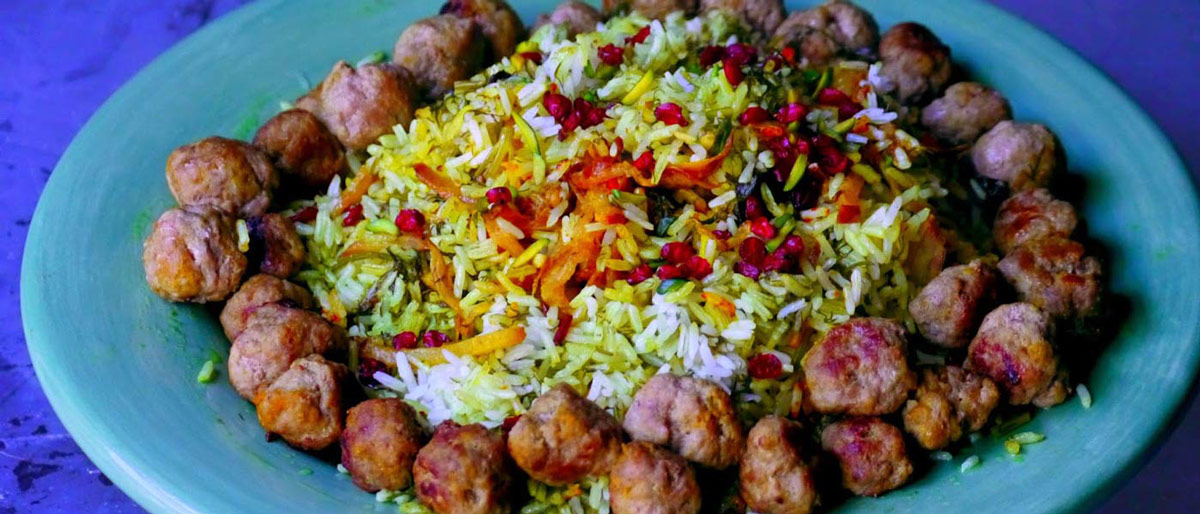 قنبر پلو یکی از لذیذترین غذاهای سنتی شیراز