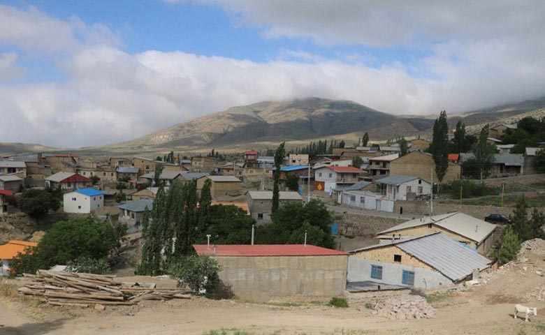 راهنمای روستای اروست