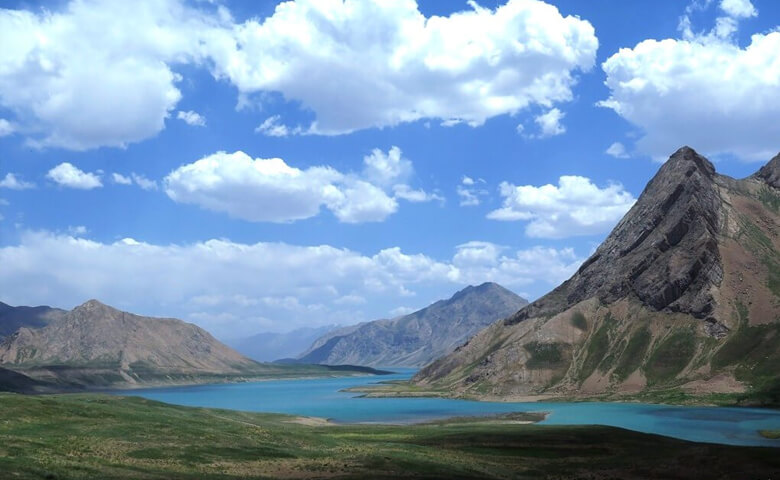 نزدیک‌ترین دریاچه‌های اطراف تهران سد لار
