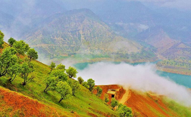 کمپینگ تابستانی در ایران در زراس خوزستان