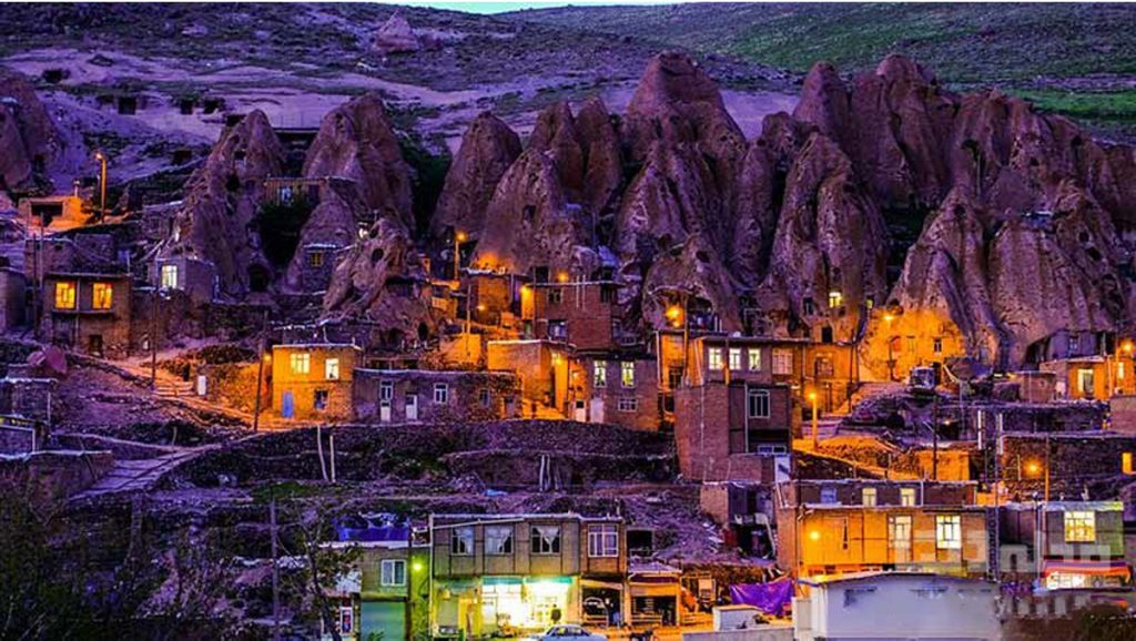 روستای کندوان، یافتن زندگی در دل سنگ