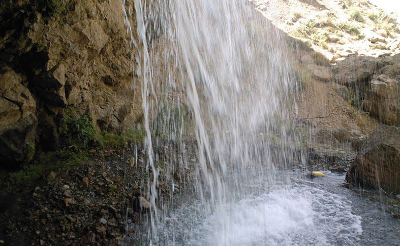 آبشار آینه ورزان