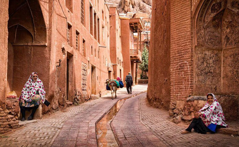 تصویر: https://www.jabama.com/mag/wp-content/uploads/2021/08/%D8%A7%D8%A8%DB%8C%D8%A7%D9%86%D9%87-2.jpg تصویر: https://www.jabama.com/mag/wp-content/uploads/2021/08/%D8%A7%D8%A8%DB%8C%D8%A7%D9%86%D9%87-2.jpg