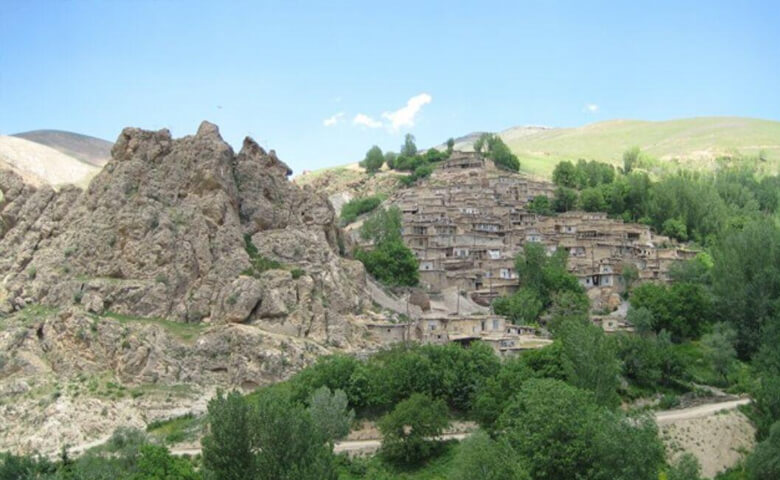 روستای قزلو جاهای دیدنی زنجان