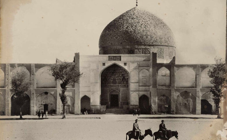 عکس قدیمی از مسجد شیخ لطف الله