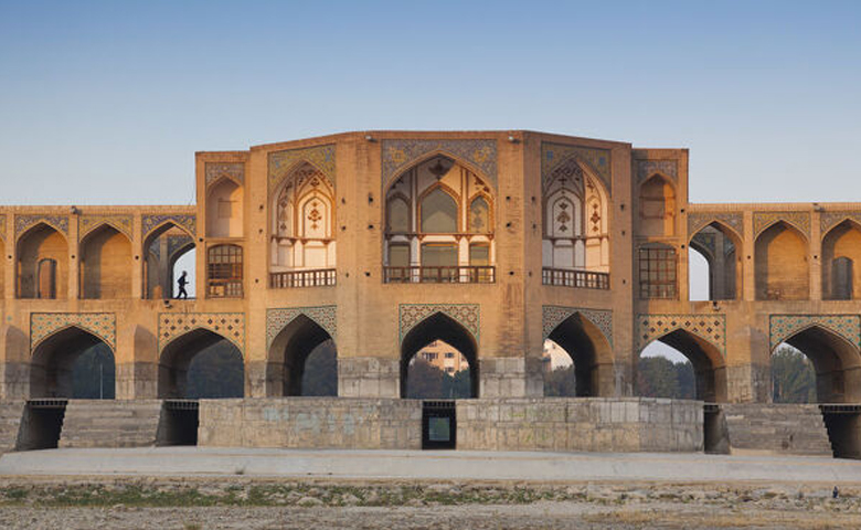 ویژگی های معماری پل خواجوی اصفهان