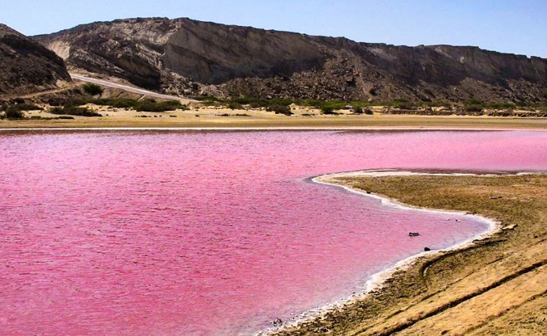 دریاچه لیپار