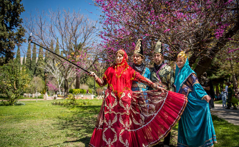 عکاسی در باغ ارم شیراز