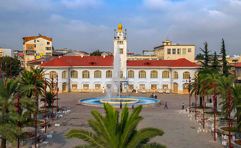 میدان شهرداری رشت
