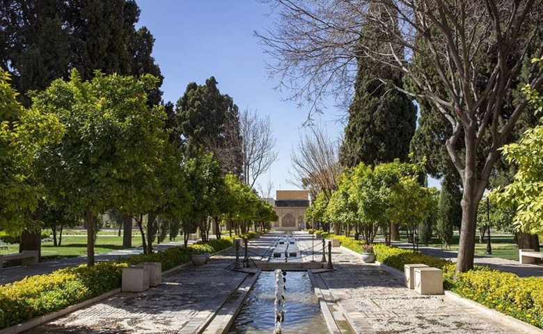 جاهای دیدنی شیراز باغ جهان نما