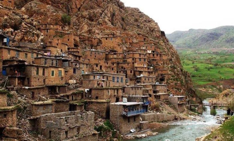 اورامانات، روستای پلکانی به قدمت کل تاریخ! | جاباما