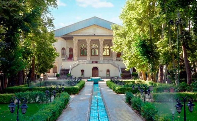 باغ فردوس جذاب ترین جاهای دیدنی تهران در شب