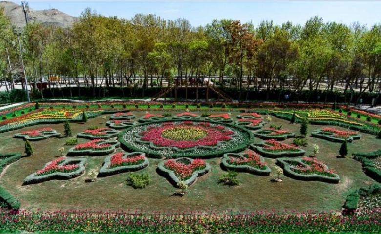 عکس باغ گلها اصفهان