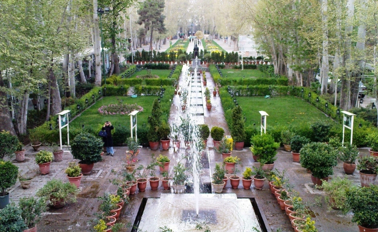 جاذبه های باغ فردوس تهران