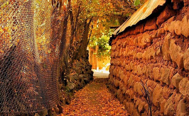 روستای برگ جهان در لواسان