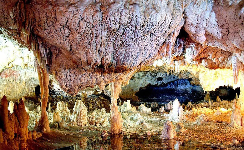 غارهای یاغی لوکا و گرگر لوکا