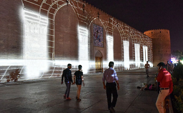 معرفی بناهای تاریخی برای شبگردی در شیراز