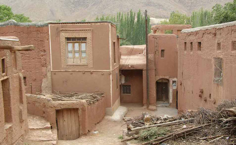معماری روستای ابیانه اصفهان